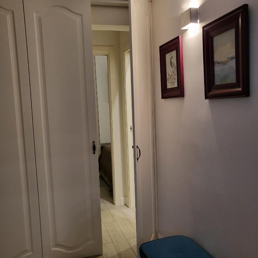Nel Salotto Di Napoli Hotell Exteriör bild